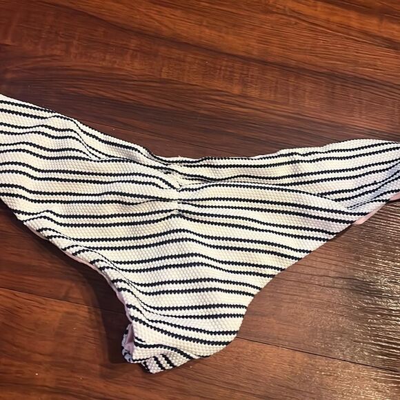 BRAND NEW Bikini Bottom - Reversible Bottom - Pink and Black & White Striped - Picture 2 of 5